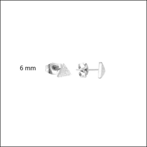 RVS Driehoek Oorbellen Diverse Kleuren 8-12mm - Geometrische Studs - Zilverkleurig Sandblasted / 6mm