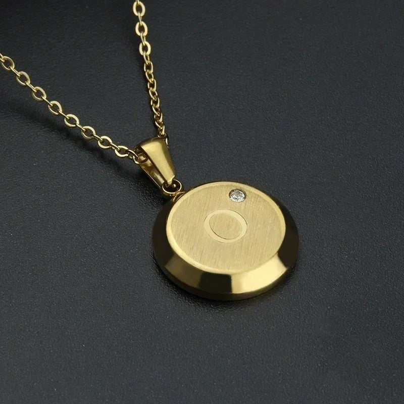 Goudkleurige Initiaal Ketting met Zirkonia Steentje - 45cm - O - Unisex