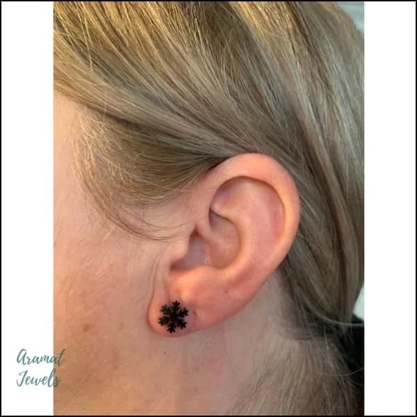 RVS Sneeuwvlok Oorbellen 10mm Zilverkleur - Winter Studs - Zwart -