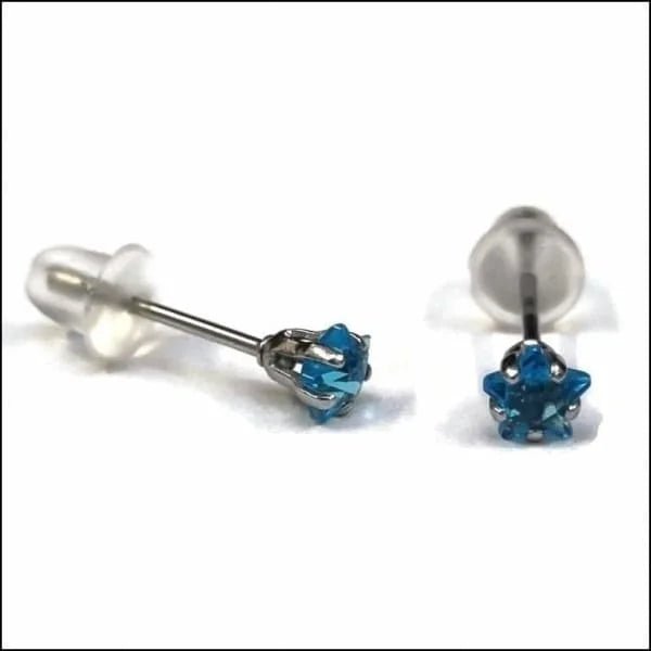 RVS Zweerknopjes Ster met Zirkonia  - Sterretjes Oorstekers - Zilverkleurig / Aqua Blauw / 4mm -