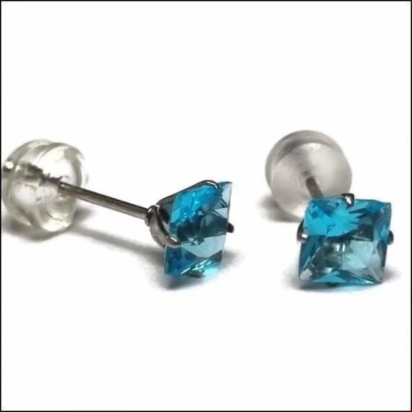 RVS Vierkante Zirkonia Oorbellen  - Tijdloze Oorstekers - Zilverkleurig / Zee Blauw / 5mm -