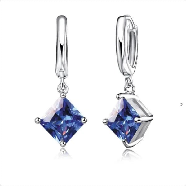 Zilveren Oorhanger met ruitvormige zirkonia - Donker Blauw -