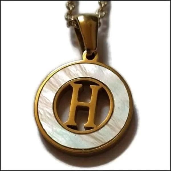 Initiaal Ketting Goudkleur met Schelp Inlay 45cm - Personaliseerbaar - L - Dames