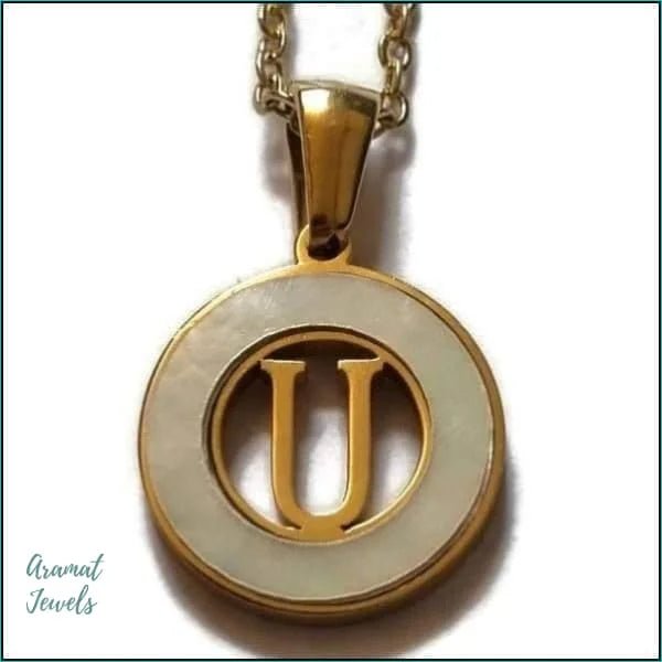 Initiaal Ketting Goudkleur met Schelp Inlay 45cm - Personaliseerbaar - U - Dames