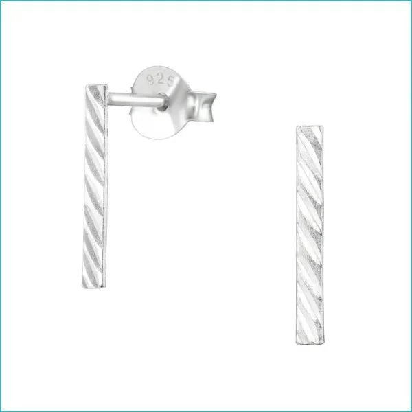 Geometrische Zilveren Oorbellen - Gestreept-12x2mm -