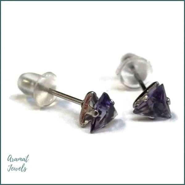 RVS Zweerknopjes Driehoek Zirkonia  - Geometrische Studs - Zilverkleurig / 5 mm / Paars -