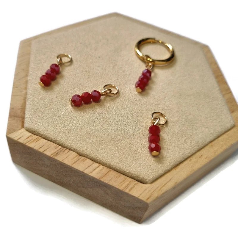 Parelglans Kralen Bedeltje 3 Facet - Oorbel Charm - Goudkleur / Crystal-pearl shine - Unisex