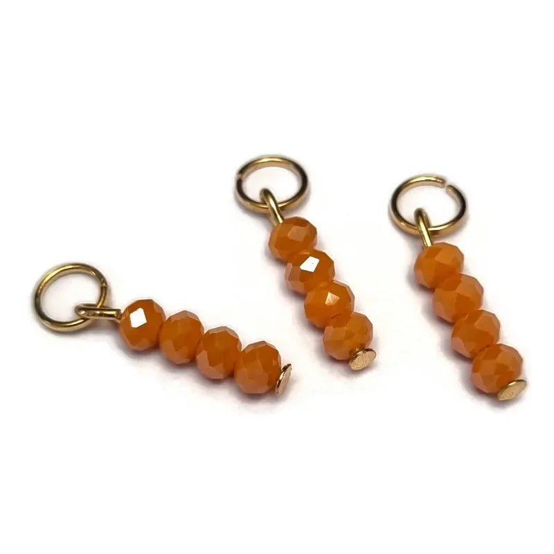 Oker Geel Kralen Bedeltje Paarlemoerglans - Zilverkleur / 4 kralen - Unisex