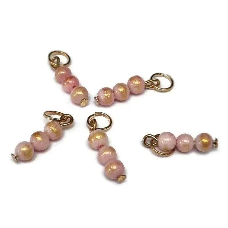 Roze Calciet Bedeltje - mix en match sieraden - Zilverkleur - Unisex