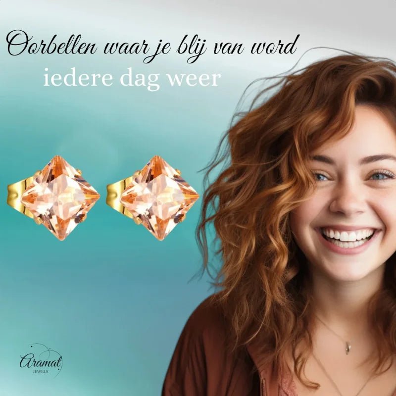 Goudkleurige Vierkante Oorbellen Met Champagne Zirkonia - 4mm -