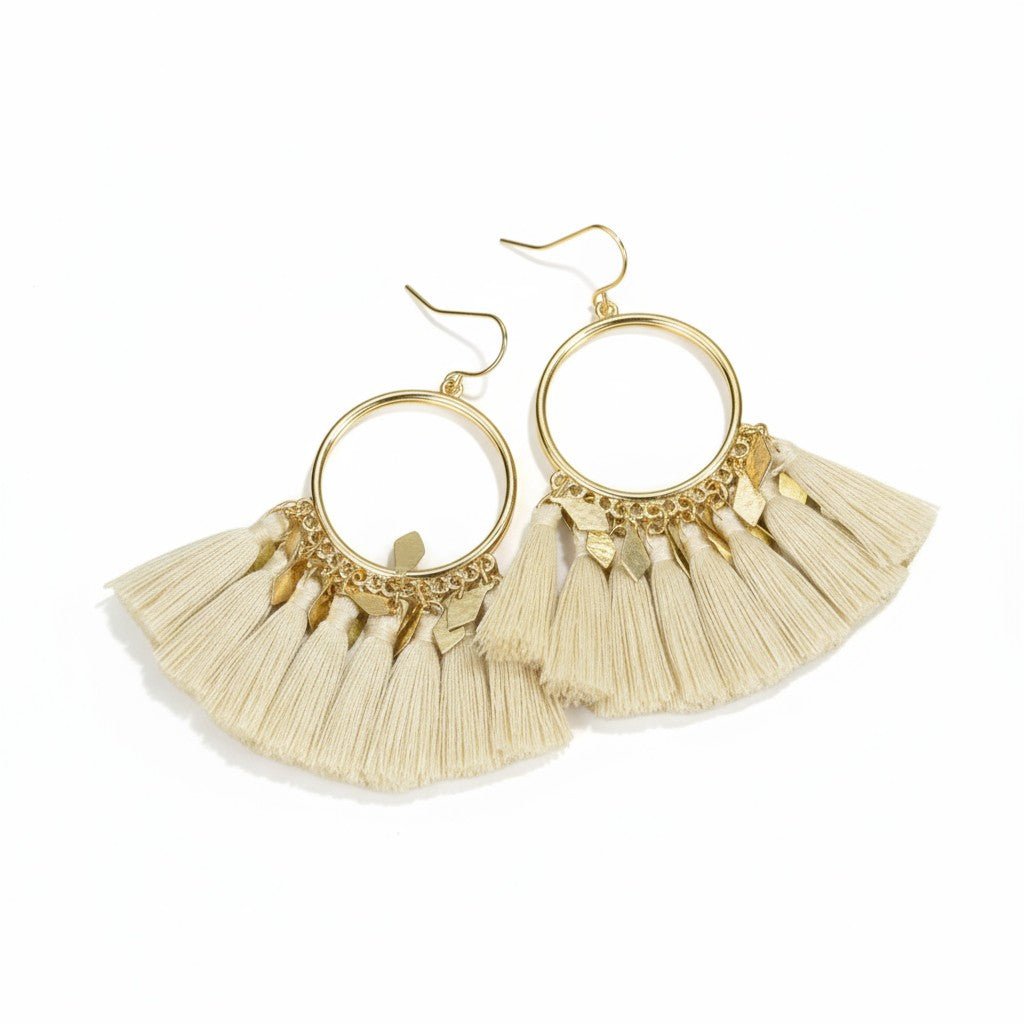 kwastjes Oorhangers met Ruitvormige Bedeltjes - Creme -