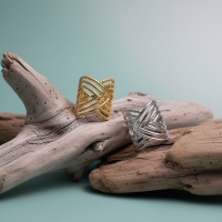 Brede Damesring Verstelbaar &acirc;&euro;&ldquo; Open Ring met Lijnen &acirc;&euro;&ldquo; 23 mm - Z