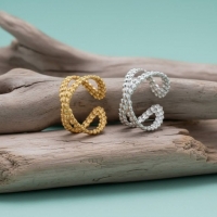 Open Ring Gekruiste Lijn met Bolletjes Reli&Atilde;&laquo;f (Verstelbaar RVS) - Zilverkleur -