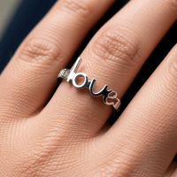 Open Ring Schakel Motief met Love Letters (8 mm Verstelbaar) - Goudkleur -