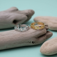 Open Ring Schakel Motief met Love Letters (8 mm Verstelbaar) - Goudkleur -