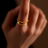 Open Ring RVS met Dot en Gehamerde Lijn (7 mm) - Goudkleur -