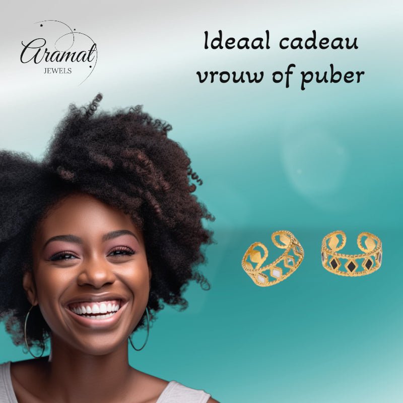 Verstelbare RVS Ring Emaille Ruitjes - Goud met Wit of Zwart - Wit -