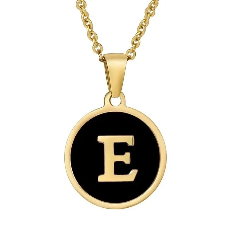 Stalen letter Ketting in goudkleur met zwart - E - Unisex